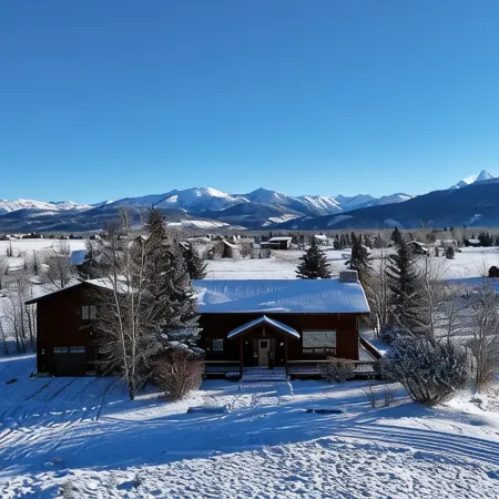 Equipped family-sized ski chalet in Driggs, ID a short drive to Grand Targhee.