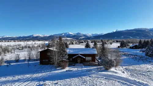 Equipped family-sized ski chalet in Driggs, ID a short drive to Grand Targhee. - Chalets
