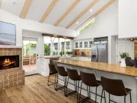 Montecito Beach House w/Hot Tub & Cold Plunge - Walk to Beach and Restaraunts Hotels in Montecito