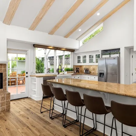 Montecito Beach House w/Hot Tub & Cold Plunge - Walk to Beach and Restaraunts