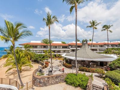 Casa De Emdeko Condo w/ Pool A/C & Ocean Views