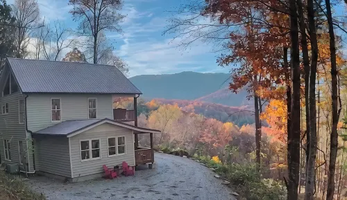 The Best Nest at Conley Mountain - Luxury  Mountain Retreat with Panoramic Views