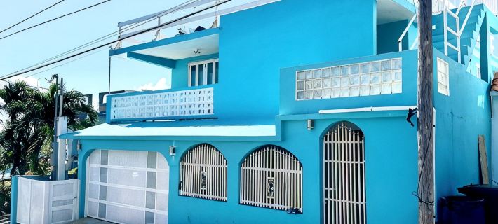 "Comfortable, modernized 5BR 4BA Home with an amazing Ocean View and breeze! Отели в г. Фахардо