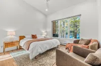 Luxury Modern Mountain Living in Fairplay 30 min from Breckenridge - 4-Star
