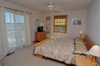 Epiphany-Deep Hole Creek-Chincoteague - Deep Water Dock! 2 King 4 Twin 5 Bath