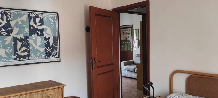 Parking with Free Private Parking and Access to 2 Bicycles. Hotels in Mantova