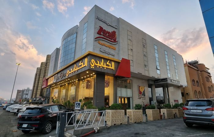 Qasr Lazurd