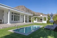 Lily Pond House at le Lude - Villas