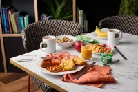 Travelodge Manchester Ancoats Hotel - breakfast