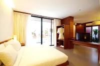 Tri-Shawa Resort - balcony