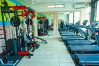 Parkview Astoria Hotel - Gym