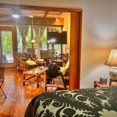 Suite Maui What a Wonderful World Bed & Breakfast Promo Code