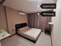 The Nest Hostel Semporna