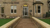 The Abbey Lodge Hotel - Разрешено размещения с домашними животными
