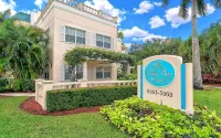Siesta Key For Me @ The Palm Bay Club - Pools