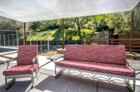 Alta Peak Penzion~Private EV Outlet, Outdoor Pool; Close to SNP entry - 3 estrellas