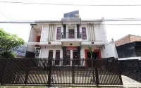 Rumah Tawa Guesthouse 1 - Frühstück
