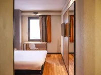 Ibis Valladolid - parking