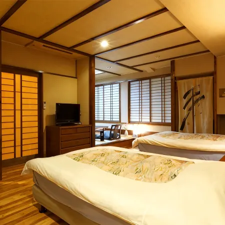 Tokiwaya