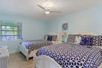 Key Colony Beach House with Cabana Club membership - Homestays