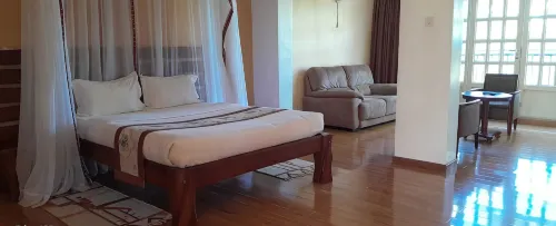 Esikar Gardens Hotel - 3-Star