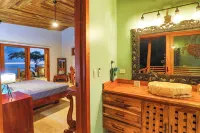 Vista Sirena: Expansive Ocean View 4 bedroom / 4.5 bath home above Dominical - Balkon