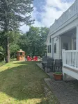 "Luxury Waterfront Retreat" - Summer Dates Avail!!!