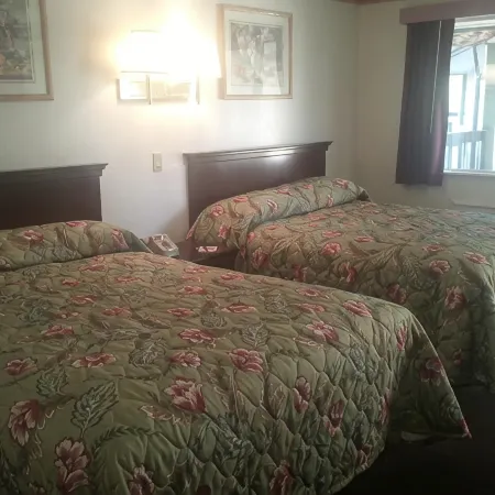 Sunrise Inn Hoteles en Everett