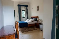 Hotel Lisboa Bissau - 3-Star