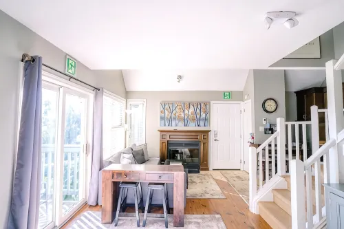 Hillside Blue Mtn Family Loft @ North Creek Resort - con vistas a la montaña