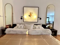 Arch View Luxury Home:Private Pool,Hot-Tub,Sauna.Free Wine&Brkfst.5 Min from Stl - Homestays