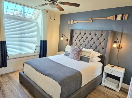 Lake Condo , Cozy and Modern 1 Bedroom 1 Bath. - 3-Star