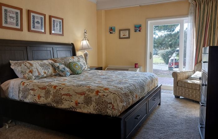 Hatteras 1 Bedroom Condo with Pool  Best Beaches are at the End!!!  Ground Floor