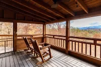 Sevierville Cabin, Hot Tub & Mountain Views - Bjergudsigt