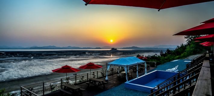 Muan Full House Pension Hotels in Muan