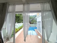 Villa Kota Bunga BB10-23 with Billiard and Private Pool Puncak by Charles -  Ferienhäuser