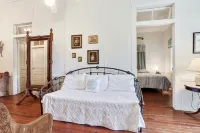 Classic Home in the Heart of Old Town Bay St. Louis Featuring Three King Beds! - 2-Star