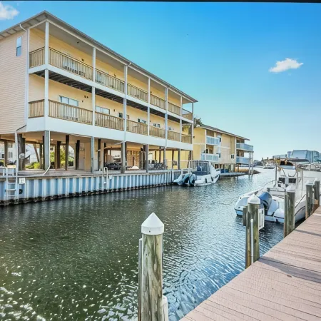 Sandpiper Cove 1090 2Bed 2Bath Beach Service New Fall Dates Available!