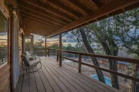 The Four Seasons  - A Getaway to White Sands NP and Cloudcroft, NM w/ Hot Tub! - Chalets