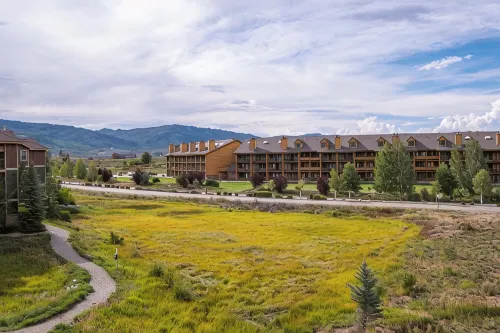 Cozy Granby Escape: Ski, Hike & Relax - Wi-Fi