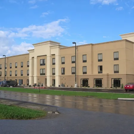 Hampton Inn Clarion