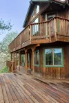 Cozy & Quiet 2 bdrm private Treehouse getaway with Amazing Views minutes from UO - วิว