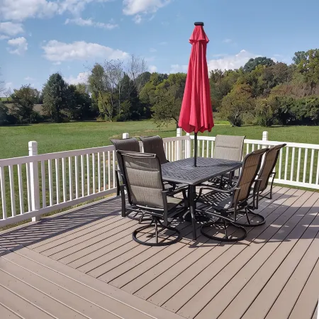 WIDE OPEN! 4 BEDS $189 With MOUNTAIN VIEWS,PET FRIENDLY on 4 ACRES!
