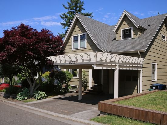Urban Oasis on the top of Queen Anne Hill