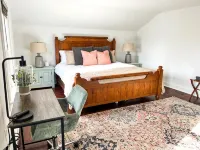 Cozy Colonial in Downtown Westfield, NY - 4-Star