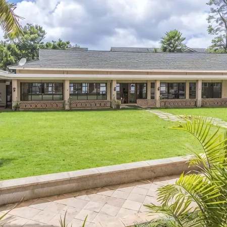 Three Steers Hotel