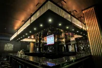 Belviu Hotel Bandung - bar