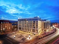 The Cloud One Dresden-Frauenkirche Hotels near Altmarkt Square