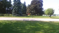 Riverside Park Motel and Campground - Motels