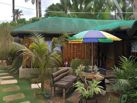 Coco Garden Villas - Bed and Breakfasts